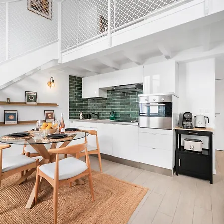 Carla, Charming Duplex In The Heart Of The Center, Ac Διαμέρισμα